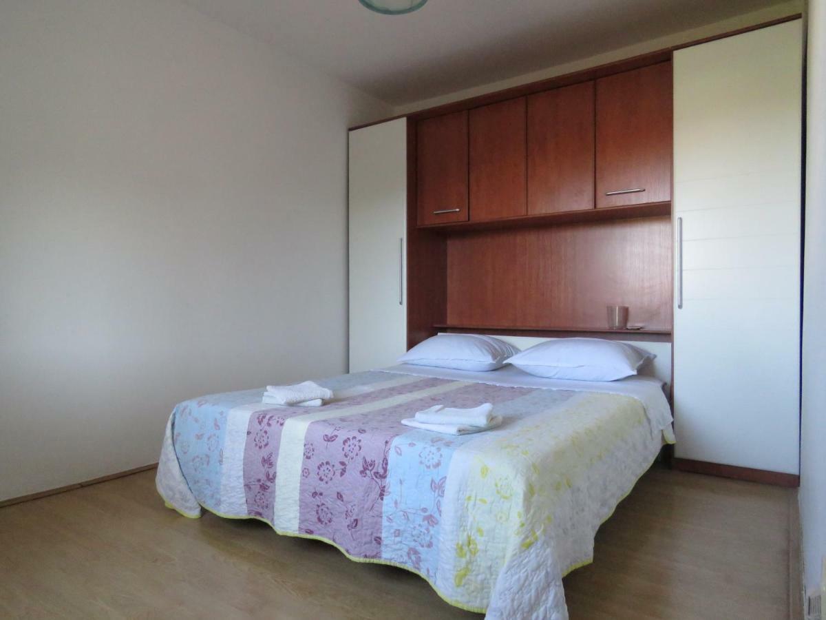 Guesthouse Dila Galovac  Экстерьер фото